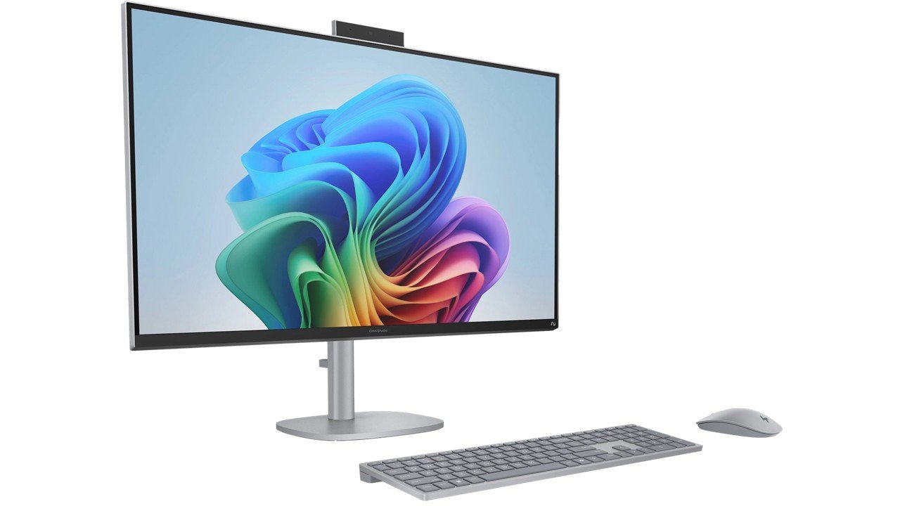 HP OmniStudio X All-in-One 32-c1574in Next Gen AI Desktop PC